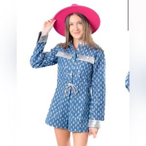 QUEEN OF SPARKLES LONG SLEEVE SILVER SEQUIN DENIM ROMPER S NWT L97-26